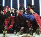 쓰디쓴 웃음이자 통렬한 풍자극 <황금시대>